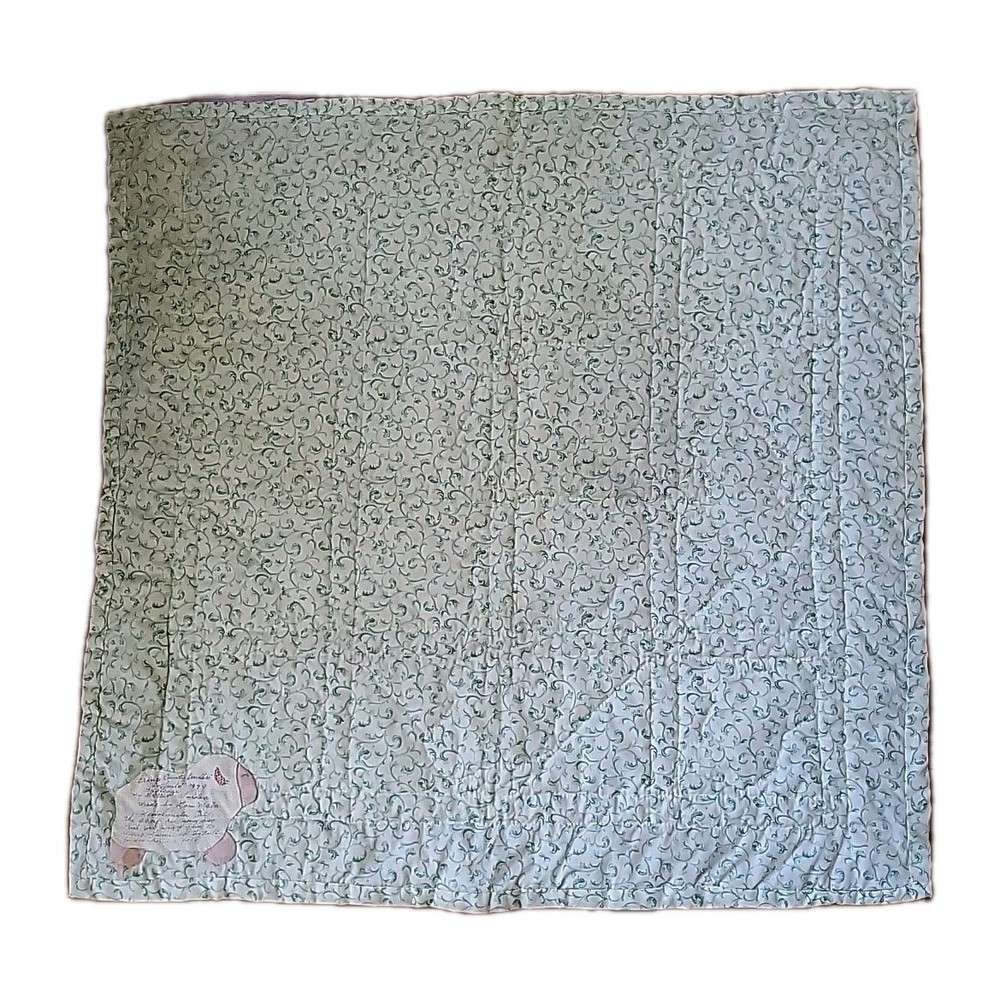 Handmade small quilt with a lamb appliqué pattern. 29"×29" Signed