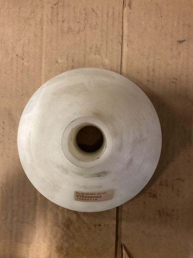 D42-033 Balance Roller , 8” Polypropylene