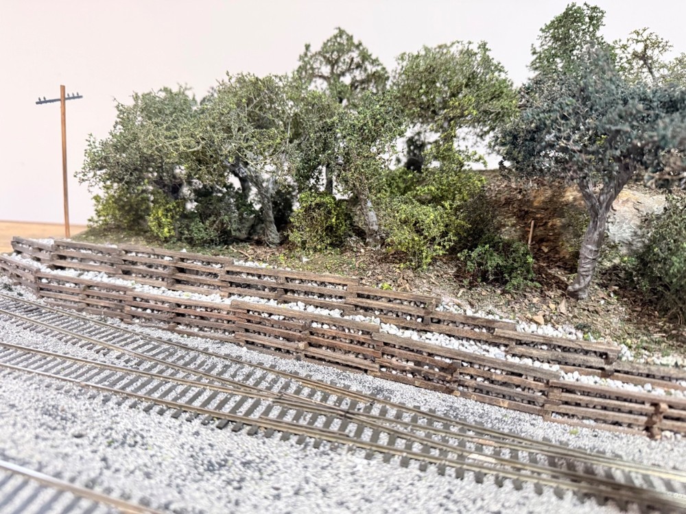 Two Model Railroad Scenery Diorama & Foreground Quality Trees