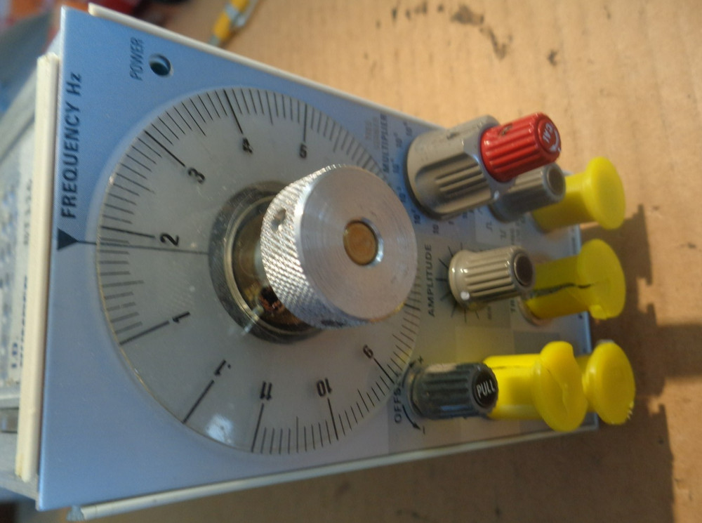 Tektronix FG 502 FG502 Function Generator, working