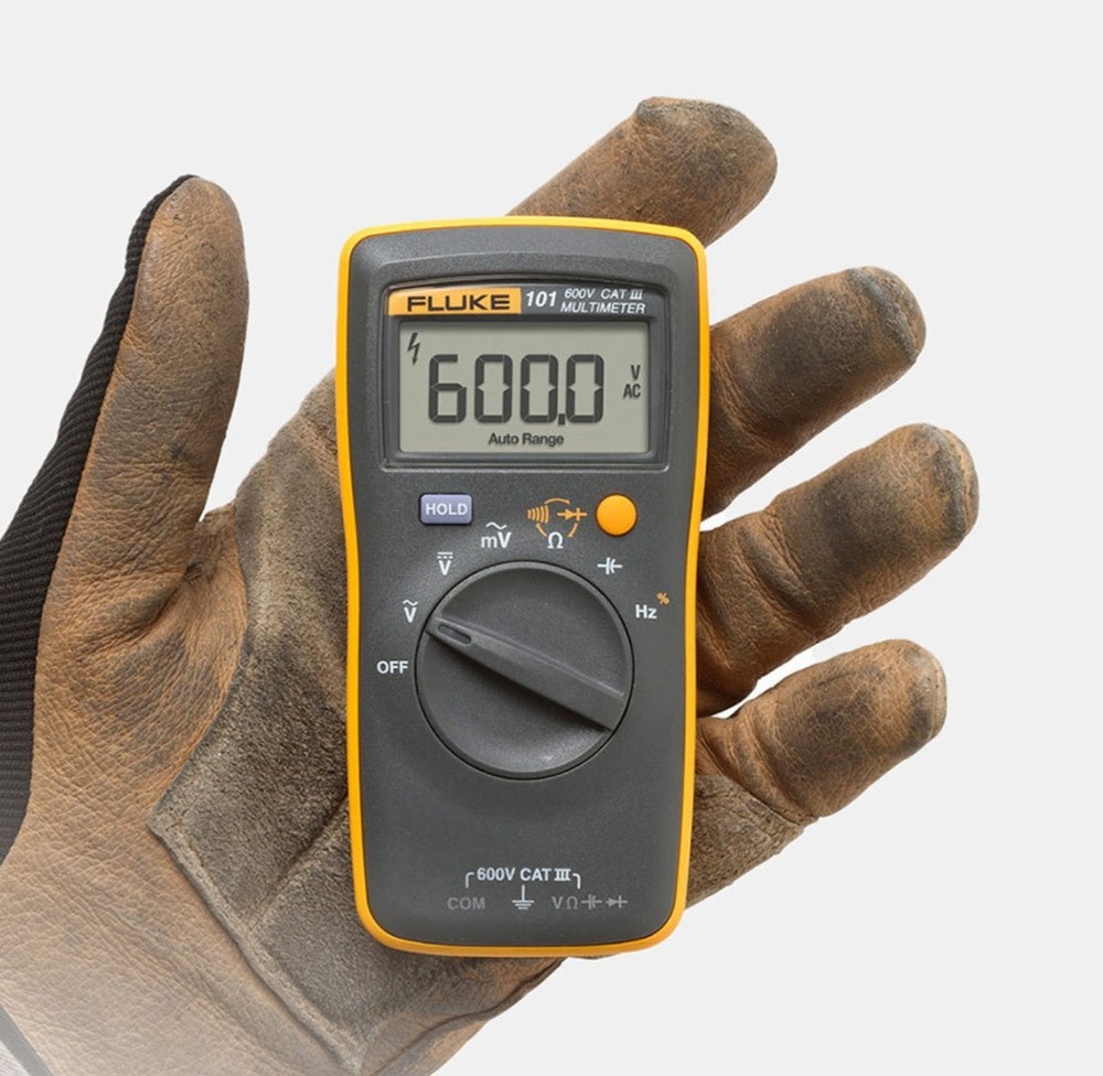 Fluke 101 Basic Digital Multimeter Pocket Portable Mini Tester Auto Range 600V