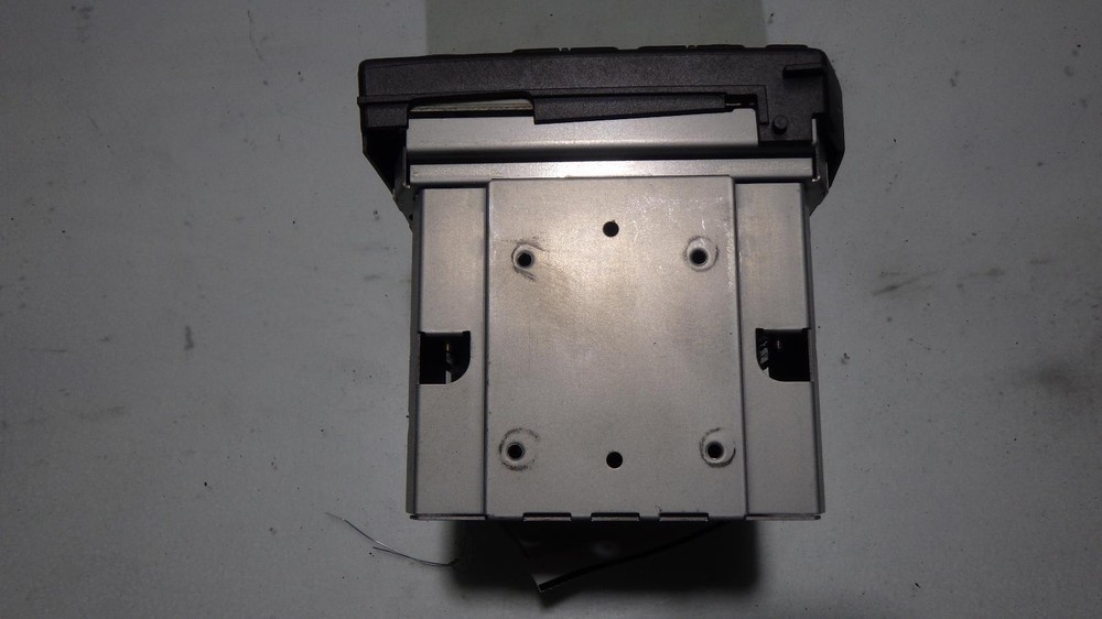 02 JAGUAR S TYPE Info Screen XR8310E889