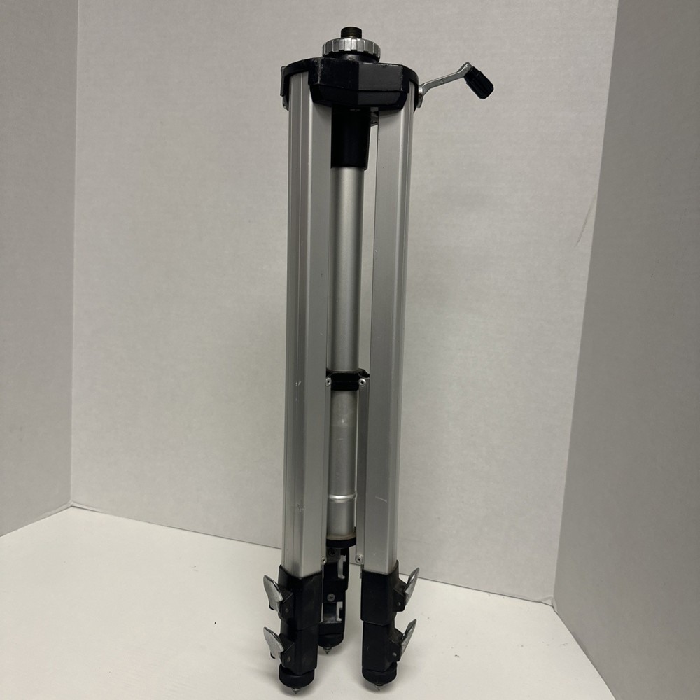 Heavy Duty Aluminum Tripod