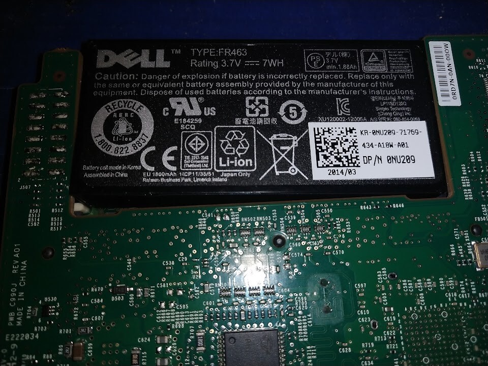 Dell PERC H800 SAS RAID Controller D90PG w/ 512 MB Cache w/ Battery