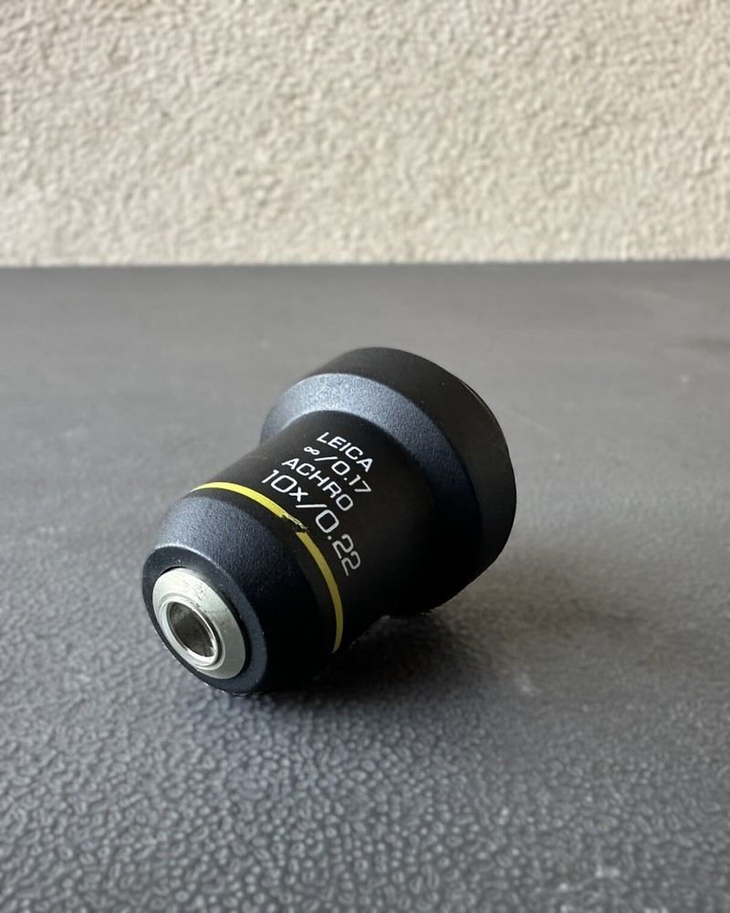 Leica Achro Microscope Objective Lens 10X/0.22, ∞/0.17