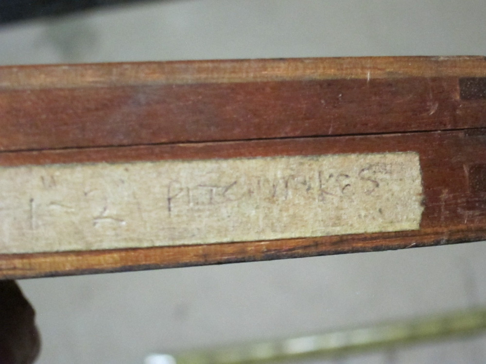 BROWN & SHARPE 1-2" Thread Micrometer Model 210-2, USED