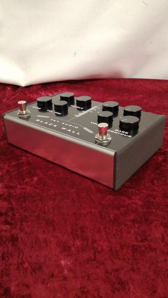 FKT AUDIO Black Wall Bass Pre effector