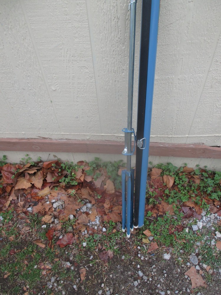 projector screen pull down da lite flyer