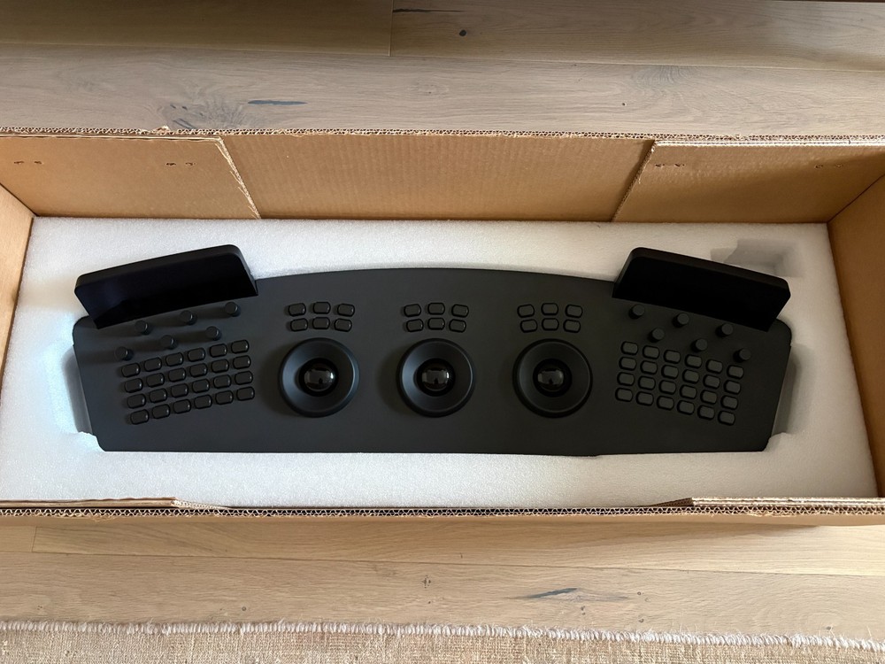 FilmLight Slate Control Surface [Portable Color Grading Panel] [Dual Display]