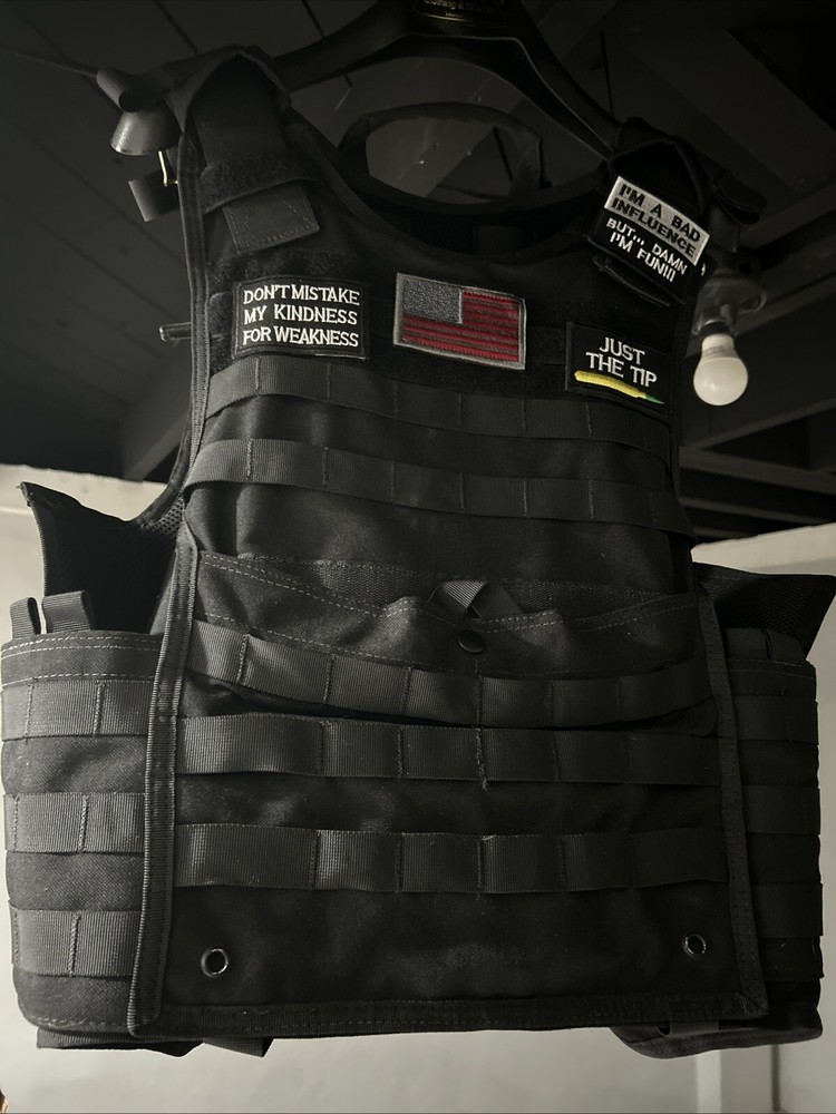 Body Armor And Level3+ Front , Back And Side Plates With Pads