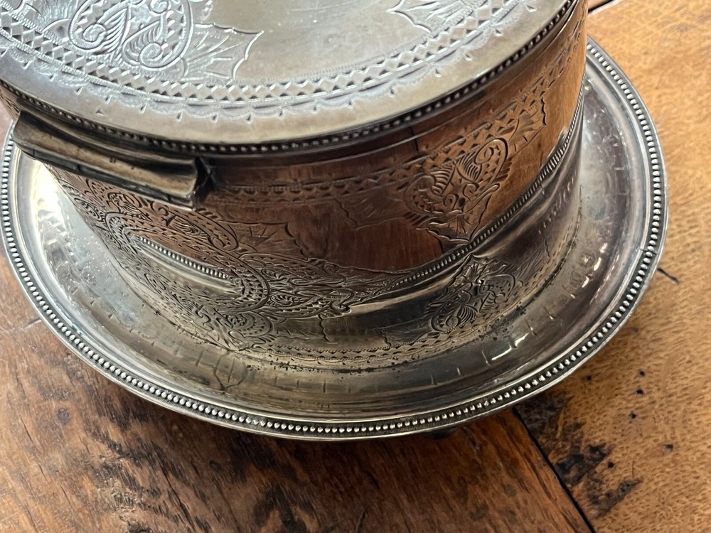 antique tea caddy silver plate .lion with shield on the lid