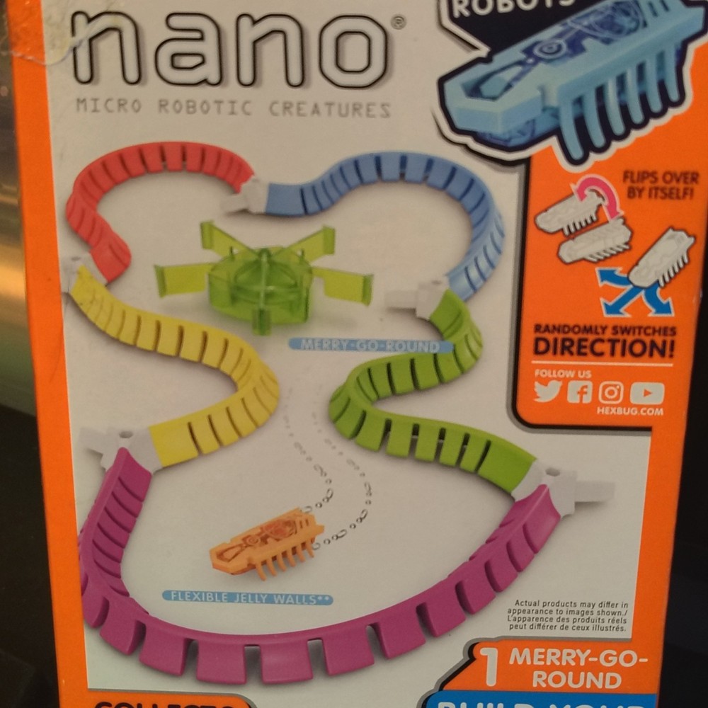 Hexbug Nano Micro Robotic Creatures Playground Merry Go Round Set New