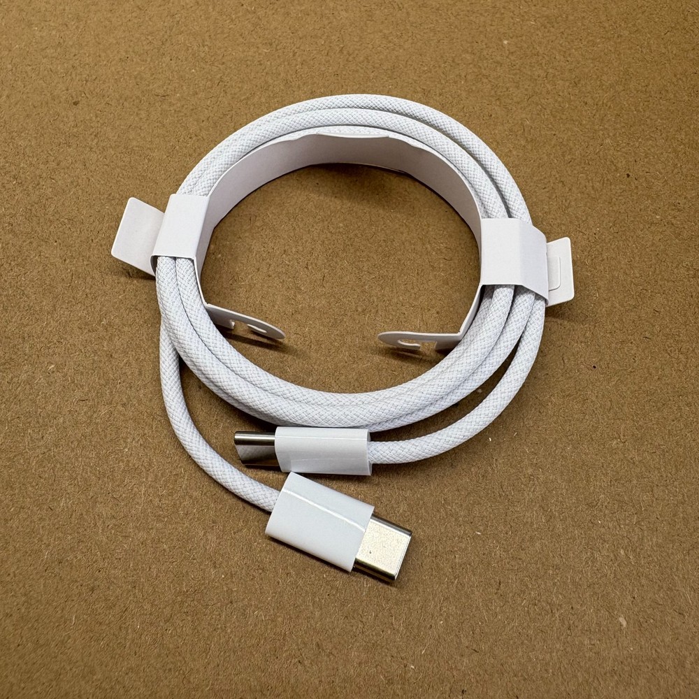 2pcs 3ft USB-C Cable For iPhone 17/16/15 Pro/Pro Max/Plus 1M Type C Cable