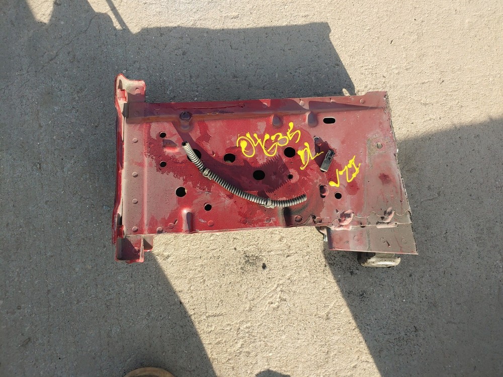 2004 Infiniti G35 Coupe Driver Left Frame Rail