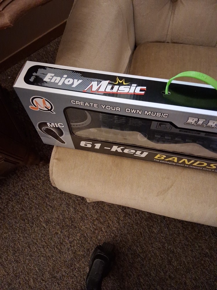 61 Key Electronic Keyboard