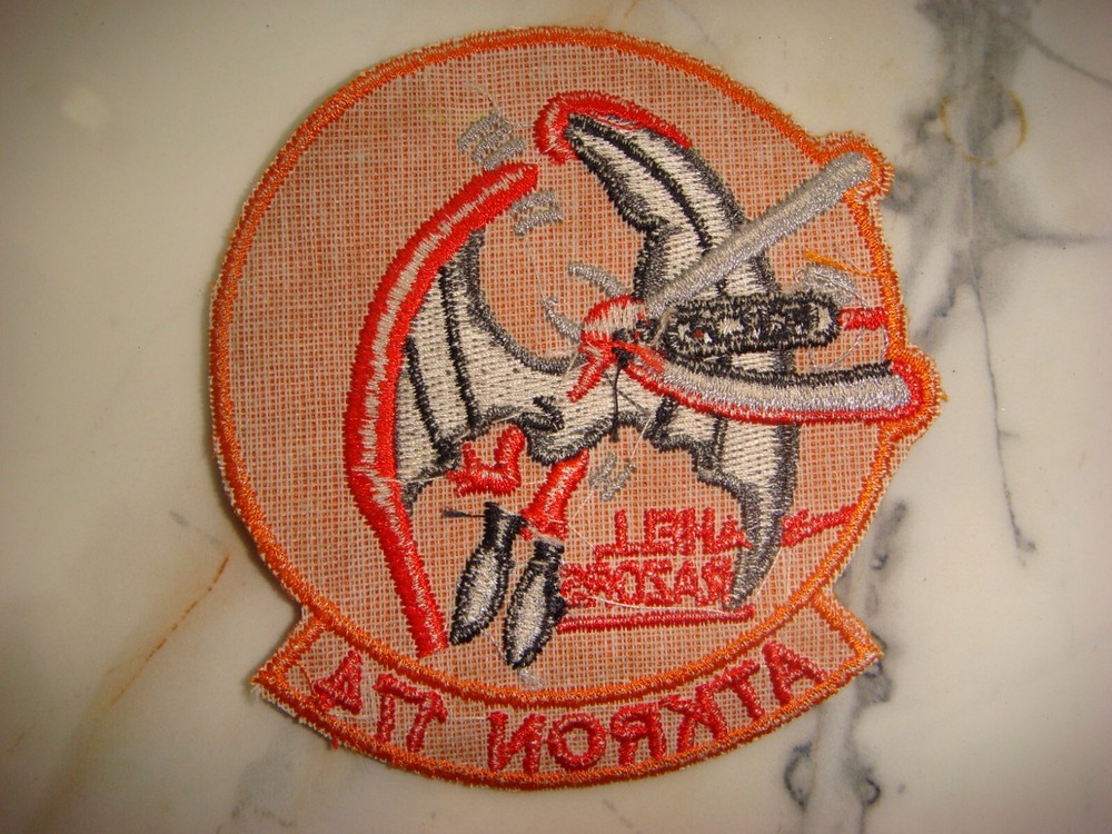 US NAVY ATKRON 174 FIGHTER SQUADRON VA-174 HELLRAZORS PATCH