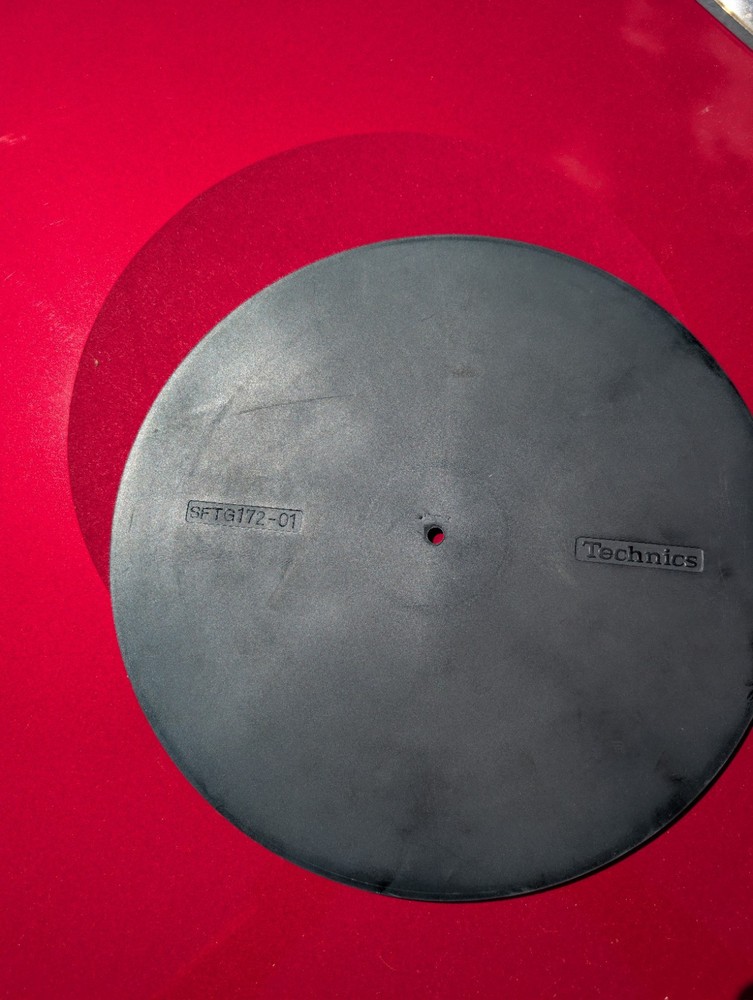 Technics SFTG172-01 Original Thick Rubber Mat With FELT MAT