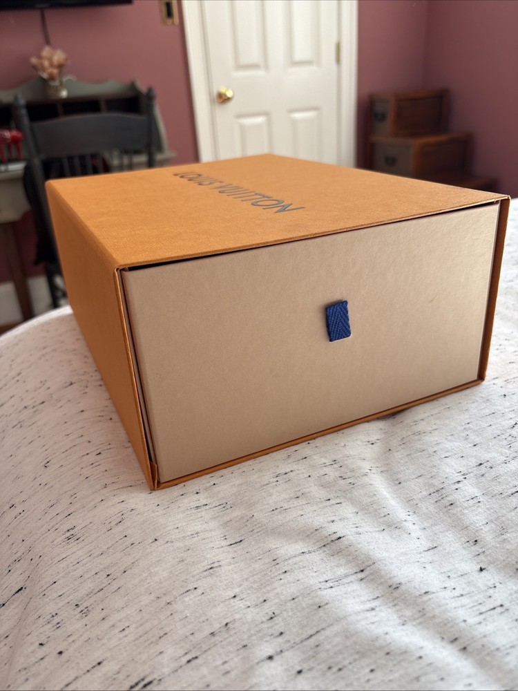 Louis Vuitton Empty Box Slide