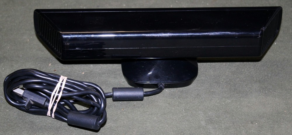 Microsoft XBOX 360 Kinect Sensor Bar Untested
