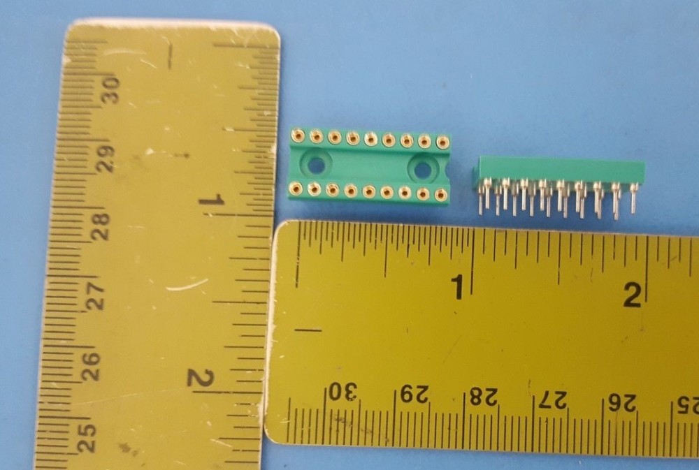 4 Pcs, IC SOCKET, 18 PIN DIP SOCKET, ELECTRONIC MOLDING CORP, EMC, 10318-01-445