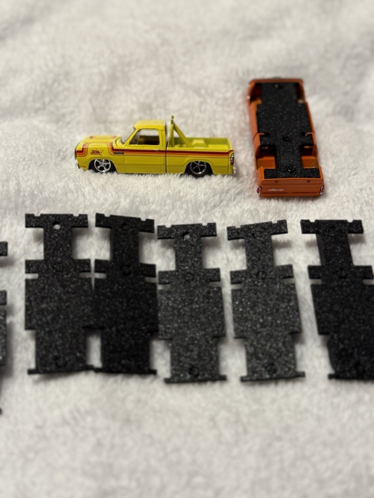 M2 Machines Lowering Base ONLY- Dodge Power Wagon