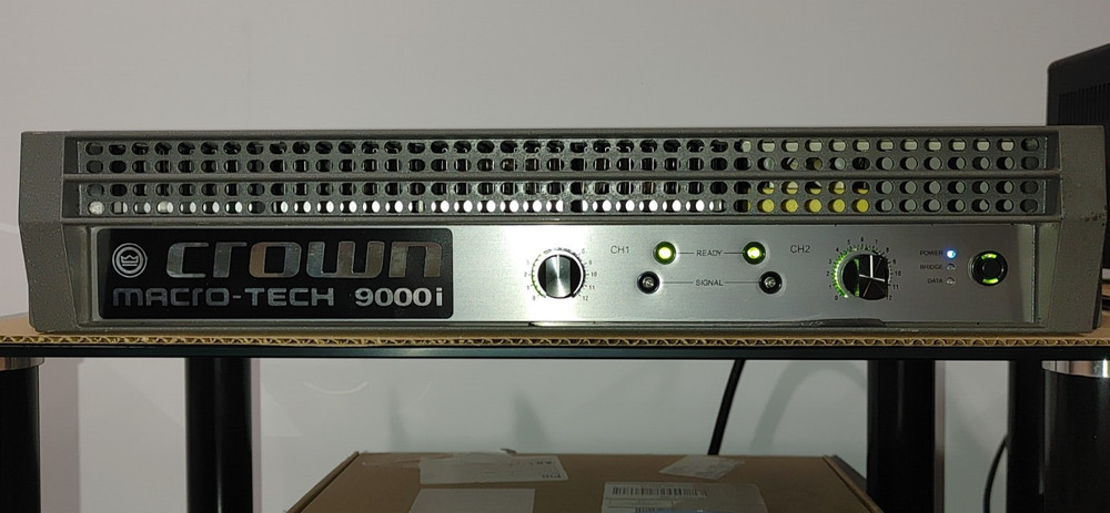 CROWN MACRO-TECH 9000i PRO POWER AMPLIFIER