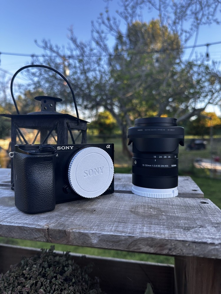 White Body Cap + Lens Cap For Sony E-Mount