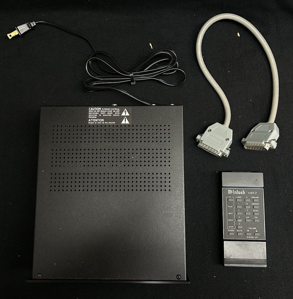McIntosh CR8 Remote Area Controller with Remote in Original Box