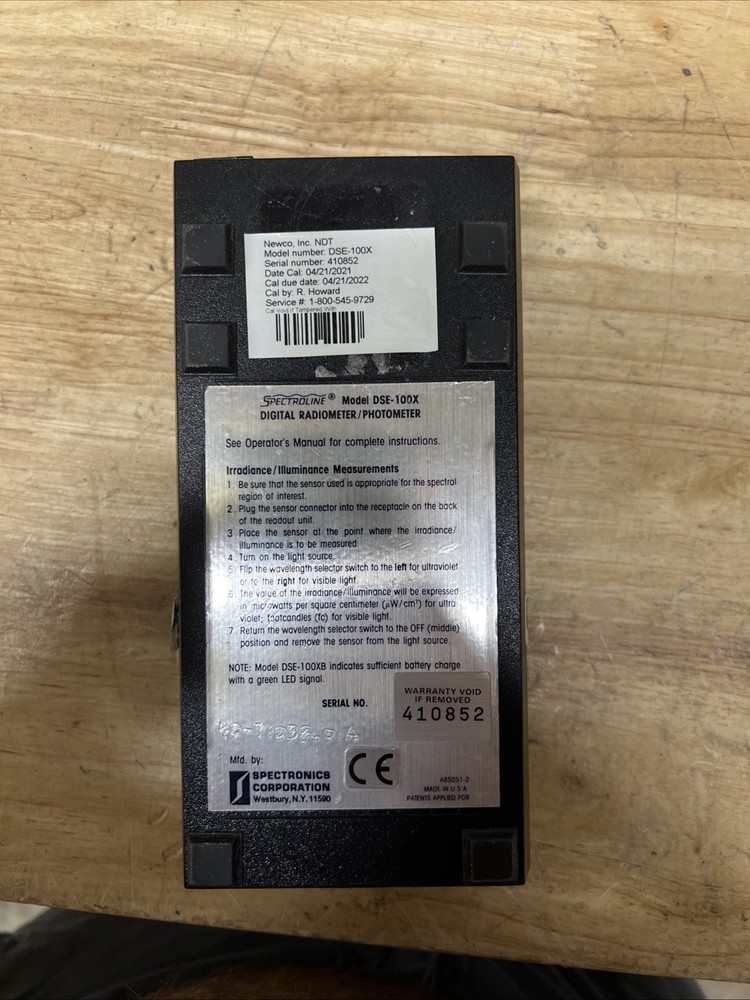 Spectroline DSE-100x Digital Radiometer