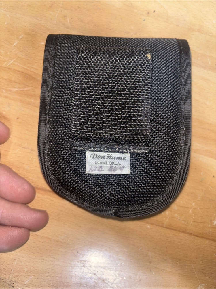 Don Hume Nylon Handcuff Case