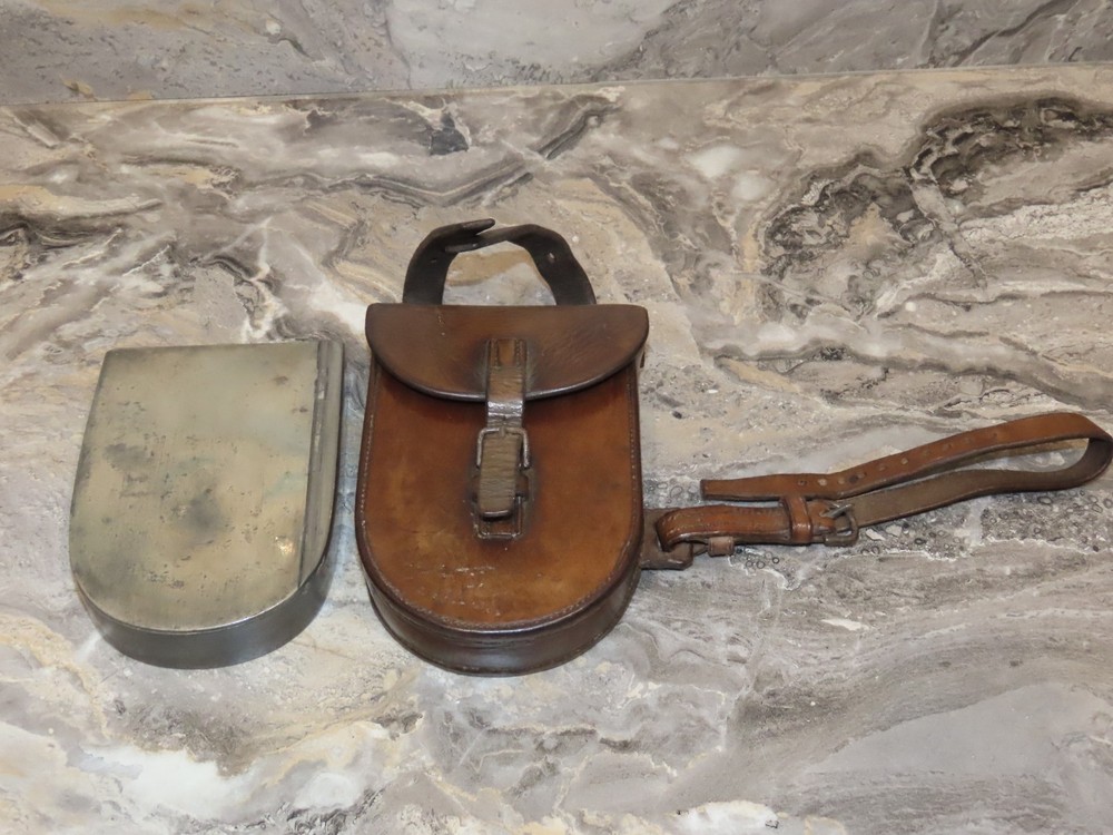 CE5: War Period Private Purchase Leather Holder with Sandwich Tin James Dixon