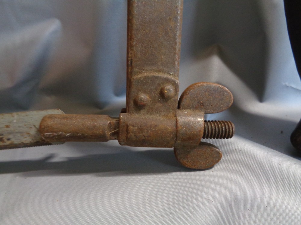 Millers Falls No. 1027 Adjustable Hacksaw Frame