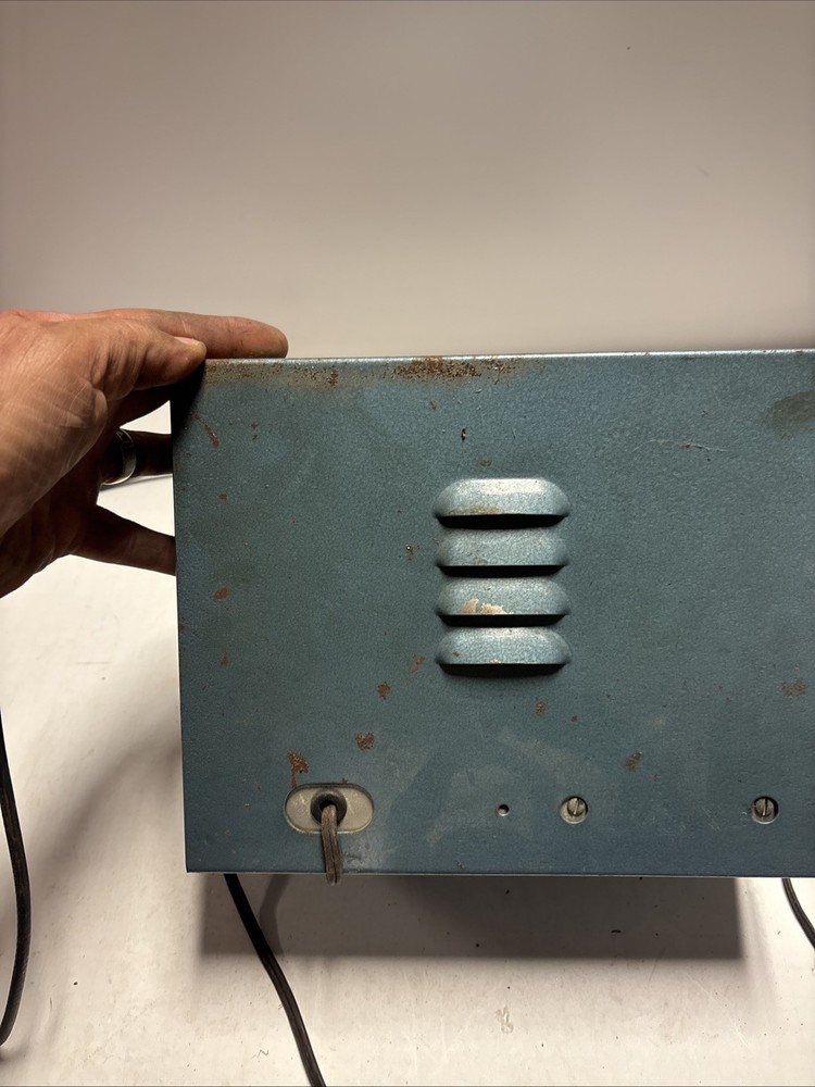 Vintage EICO Model 320 Sweep Signal Generator