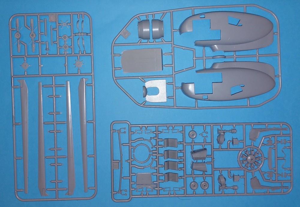 Helicopter Bendix Model J (Plastic model kit) 1/48 AMP 48021