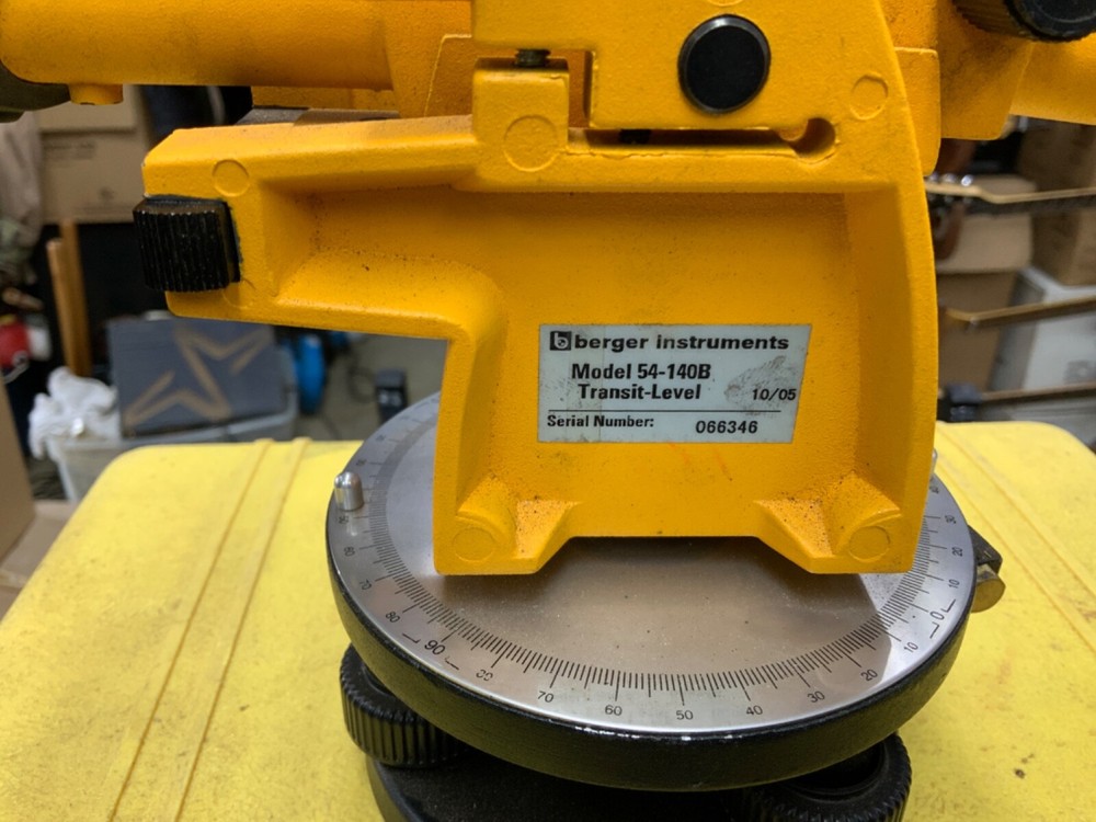Berger Instruments Model 54-140B Transit-Level with Hard Case