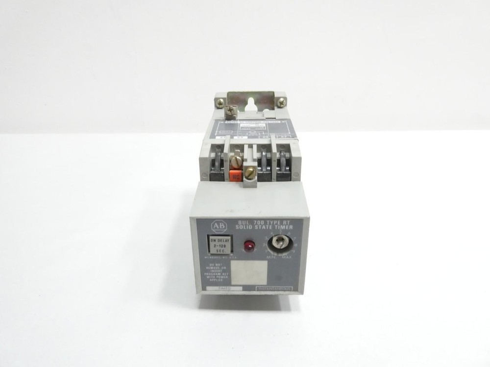 Allen Bradley 700-RT00D010A1 Solid State Time Delay Relay 2-120sec 120v-ac
