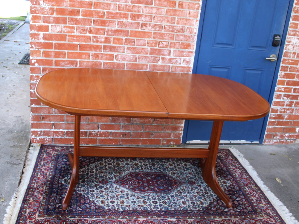 Mid Century Mc Intosh Teak Butterfly Leaf Dining Table – Draw Leaf Oval Table