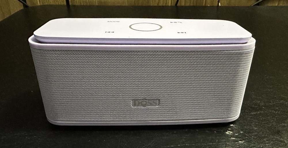 Doss Soundbox Bluetooth Speaker NO CHARGER