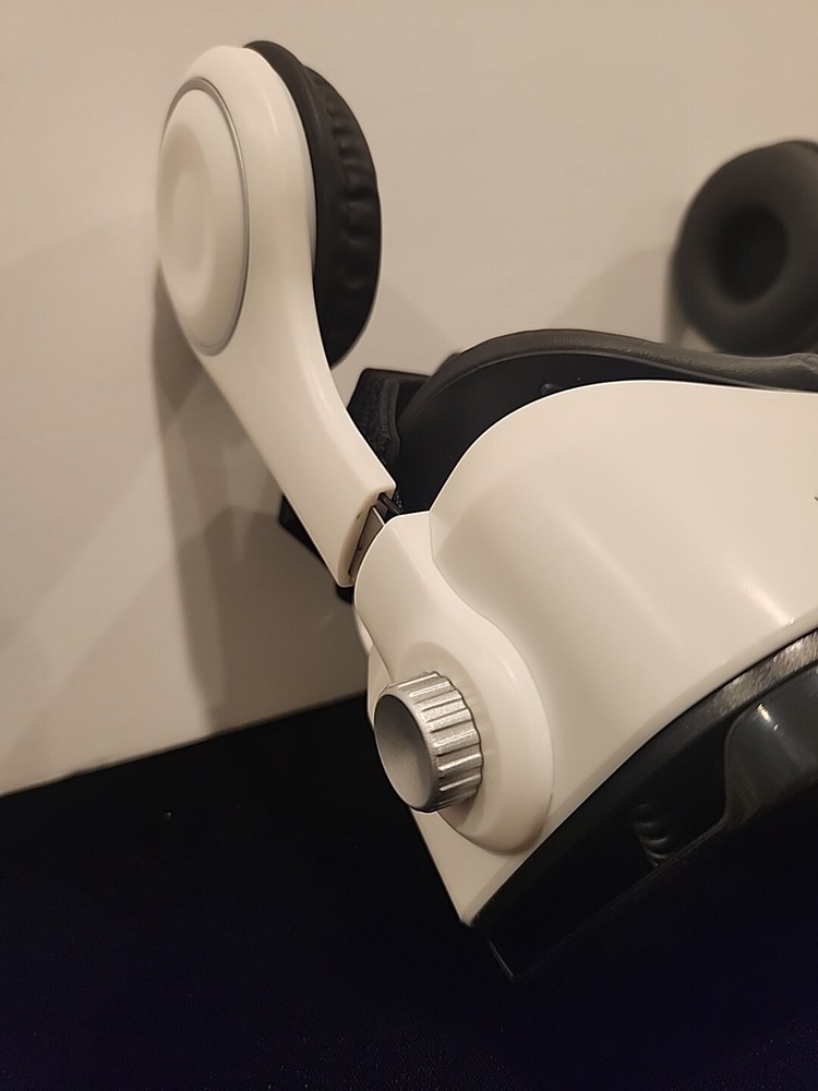 iLIVE Virtual Reality (VR) Glasses