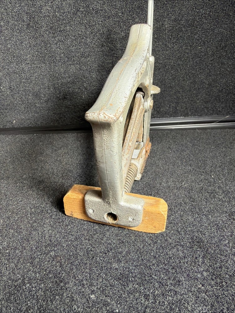 RED DEVIL PD2 WINDOW GLAZING POINT DRIVER