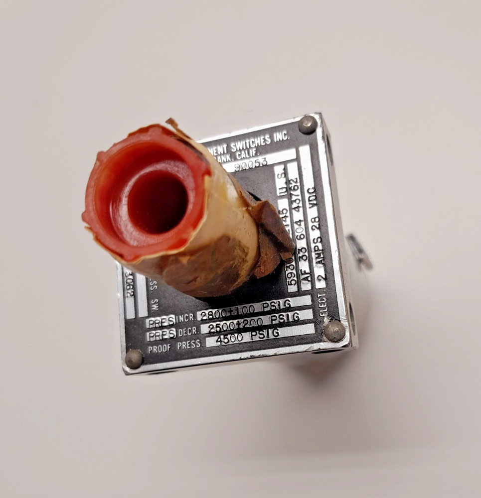 Surplus NOS Custom Component Nitrogen Pressure Switch 90053 Rocket Engine NASA