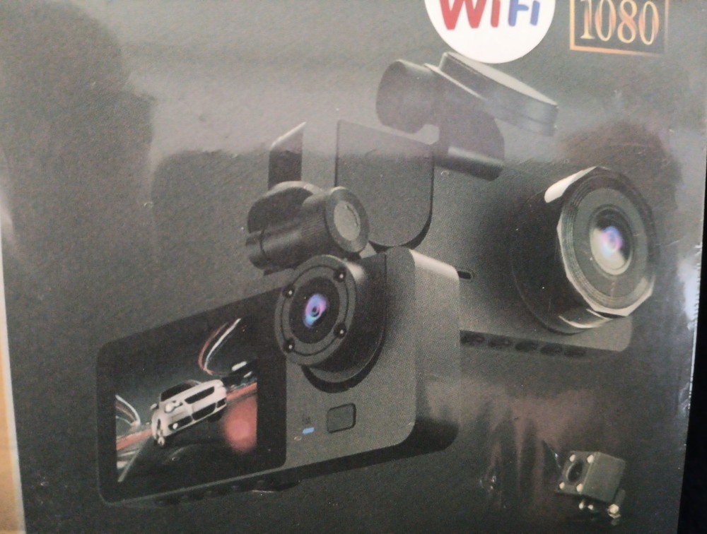 Dash Camera Dual Lense 1080 HD - Black NIB