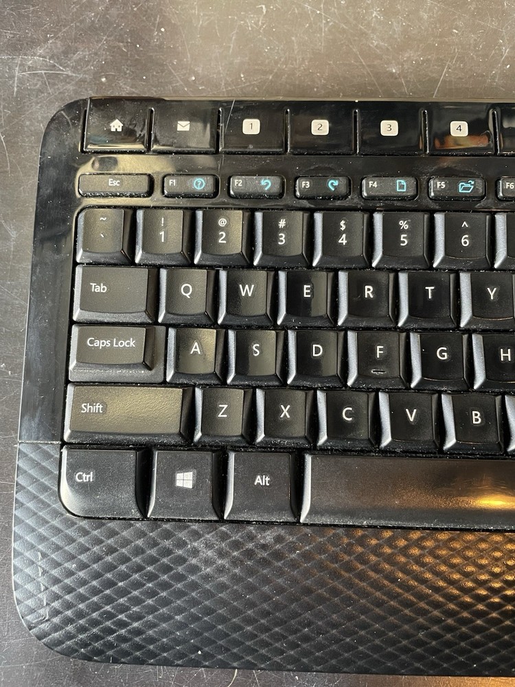 Microsoft Wireless Desktop 2000 Model 1477 Keyboard ONLY - No USB