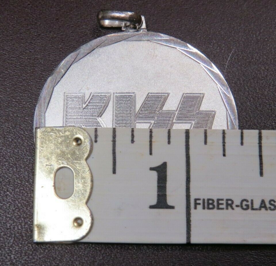 KISS LOGO SILVER MEDALLION PENDANT OFFICIAL 1998