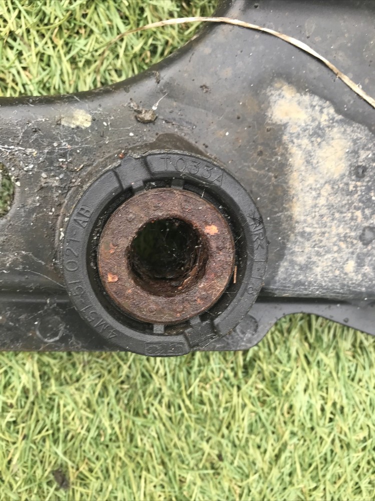 FORD FOCUS 2.0 TDCI FRONT SUBFRAME 2006