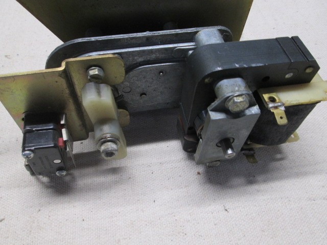 Rowe Jukebox Transfer and Cam Switch assembly 40720802