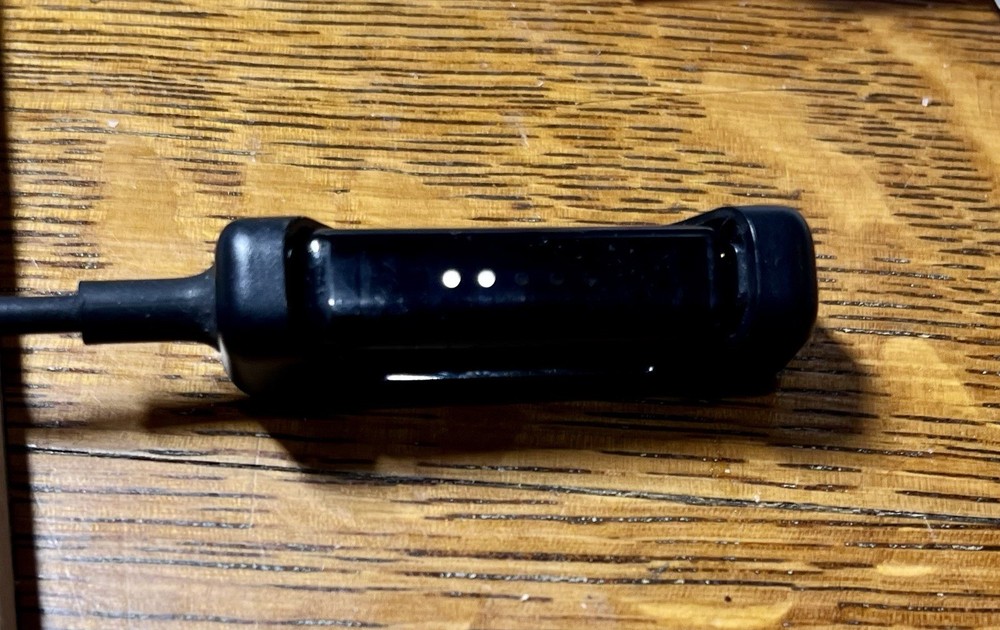 Fitbit Flex 2 Activity Sleep Tracker including 3 Wristbands FB403 all sizes USB