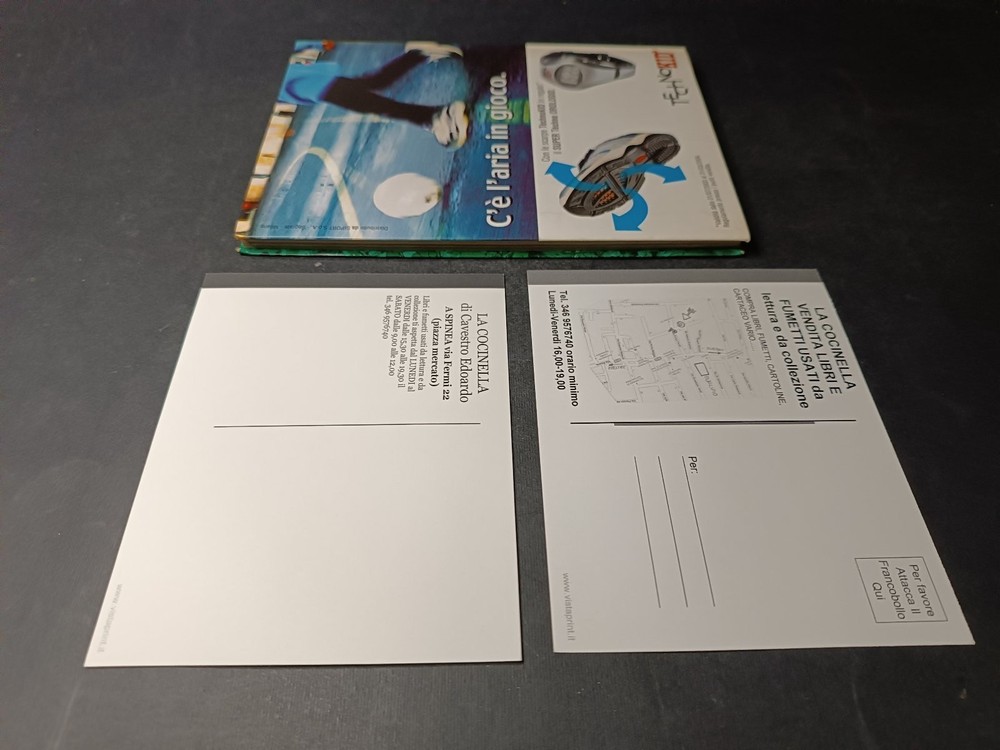 MICKEY MOUSE comic number 2500 with postcards