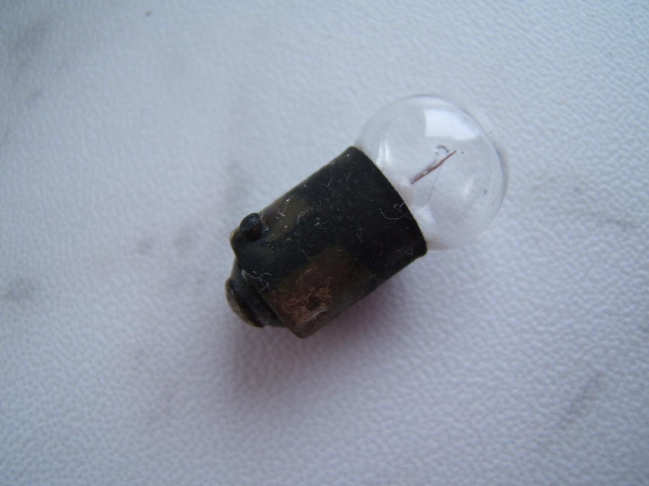 VINTAGE SMALL CHROMED RED & GREEN GLASS BOAT LIGHT NON-WORKING