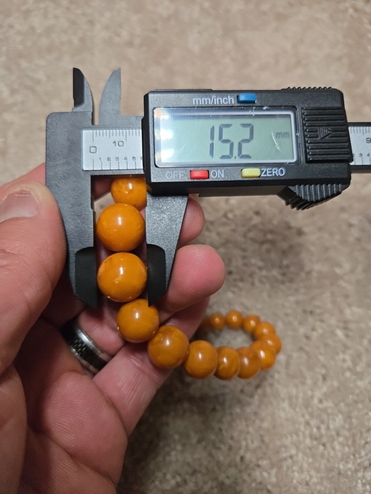 Vintage Bakelite Beads